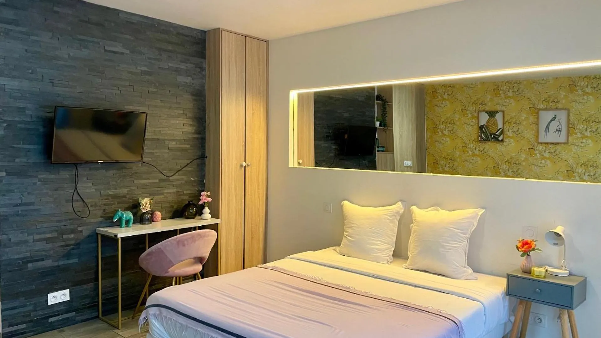 Apartment Studio Large Dans Le 13Eme Paris